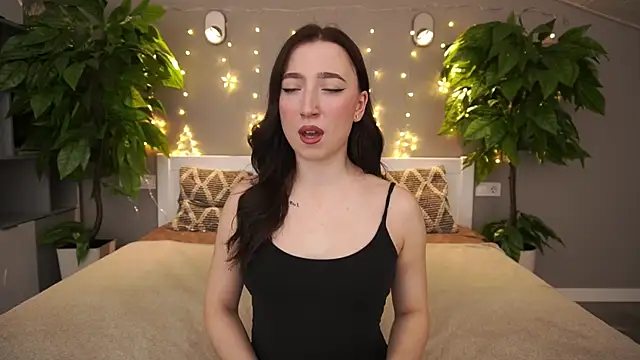 MonAmourrrR online show from 01-28-25, 07:00