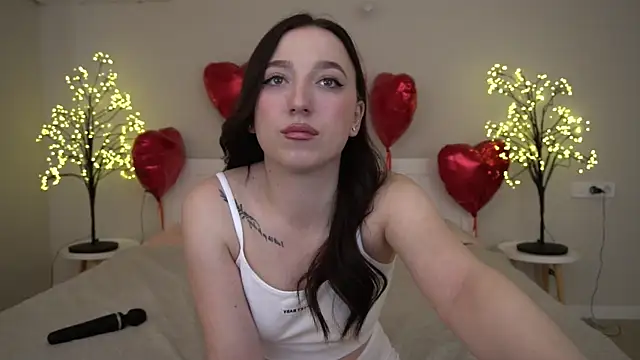 MonAmourrrR online show from 02-20-25, 10:37