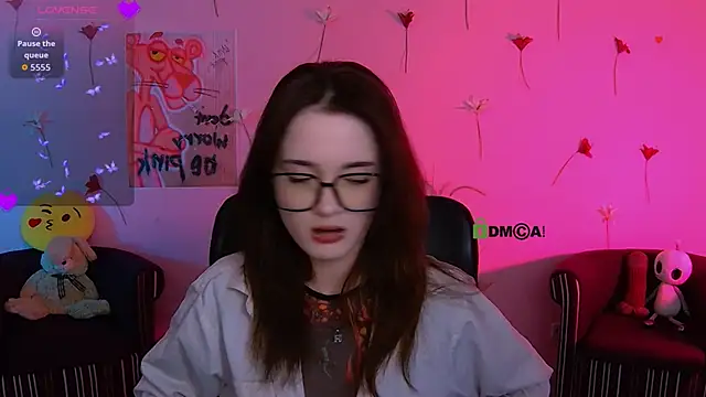 liana kisses online show from 05-05-26, 07:00