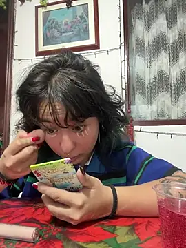 FernandaOrtegaaa online show from 01-01-25, 09:52