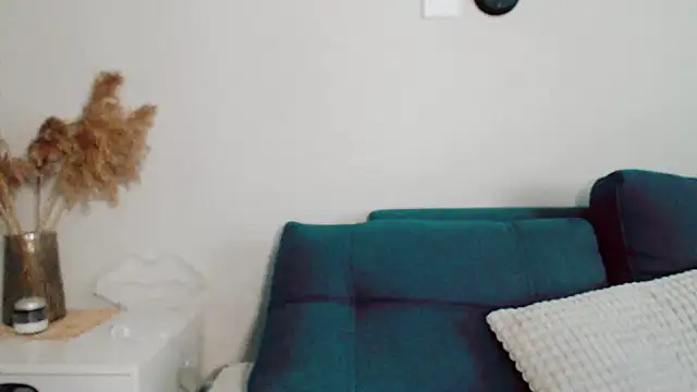 AliseSexyDoll777 online show from 09-15-25, 03:01