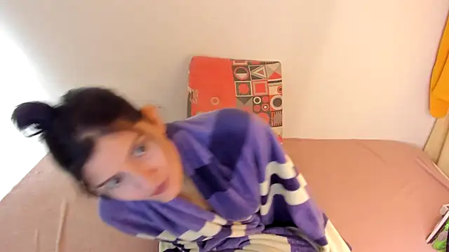 misstoya online show from 02-09-25, 12:06