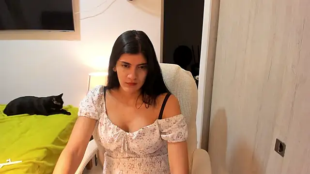 misstoya online show from 10-01-25, 01:22