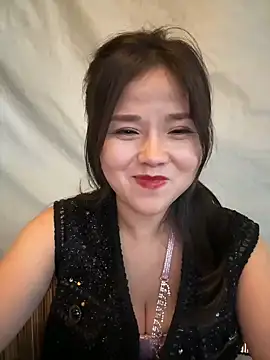 Efangfang online show from 01-03-25, 12:52