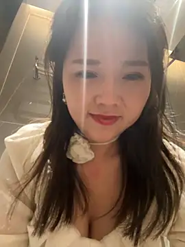 Efangfang online show from 01-04-25, 01:53