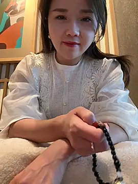 Efangfang online show from 01-12-25, 10:23