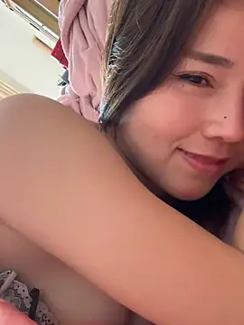 Efangfang online show from 01-30-25, 06:46