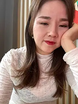 Efangfang online show from 02-06-25, 05:46