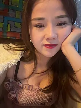 Efangfang online show from 03-06-25, 05:14