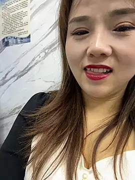 Efangfang online show from 03-08-25, 11:58