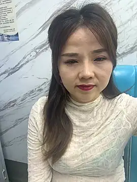 Efangfang online show from 03-09-25, 11:58