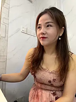 Efangfang online show from 03-16-25, 04:20