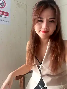 Efangfang online show from 09-10-25, 02:00