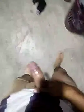 leyel00155 online show from 11-05-25, 11:43