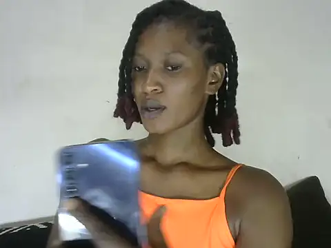 Pretty-emmie online show from 02-27-25, 06:09