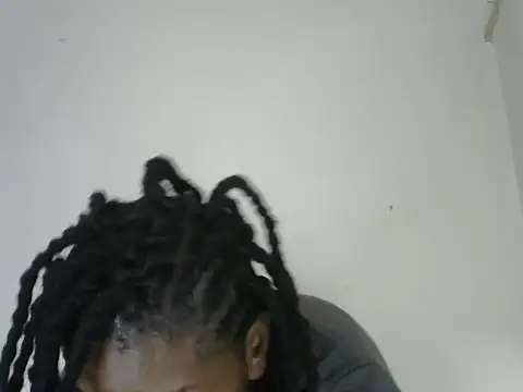 Pretty-emmie online show from 02-28-25, 06:41