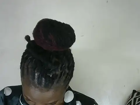 Pretty-emmie online show from 03-07-25, 09:06