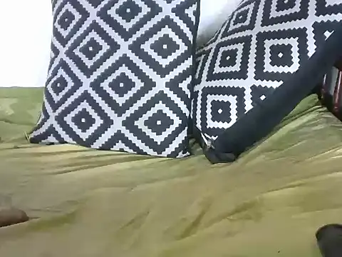 Pretty-emmie online show from 03-22-25, 05:31