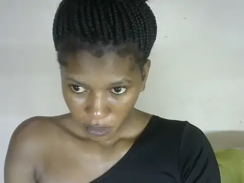 Pretty-emmie online show from 10-07-25, 09:17