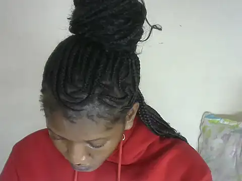 Pretty-emmie online show from 10-30-25, 05:24