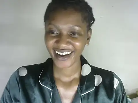 Pretty-emmie online show from 11-02-25, 11:12