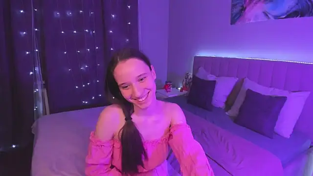 StaceySunny online show from 02-17-25, 02:37