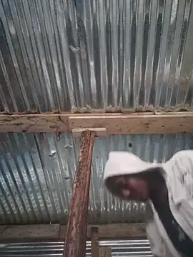 Snapshot of MkingPin chatting on 10-27-25, 04:00 MkingPin online show from 10-27-25, 04:00