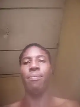 Snapshot of MkingPin chatting on 02-18-26, 05:14 MkingPin online show from 02-18-26, 05:14