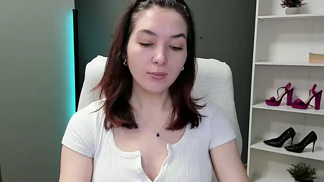 Snapshot of Meagn_Extasy chatting on 03-18-26, 07:44 Meagn Extasy online show from 03-18-26, 07:44