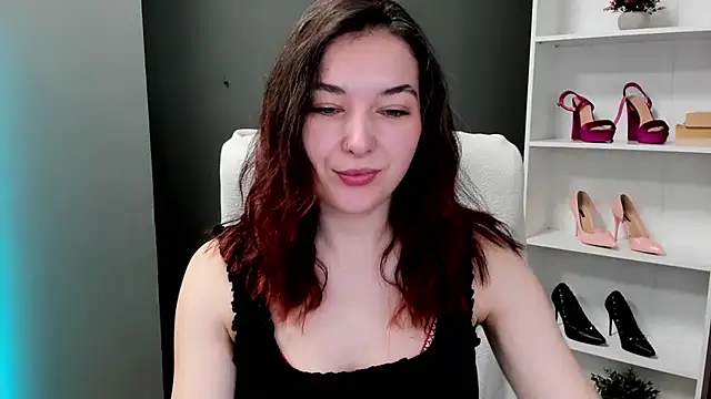 Snapshot of Meagn_Extasy chatting on 05-04-26, 06:53 Meagn Extasy online show from 05-04-26, 06:53