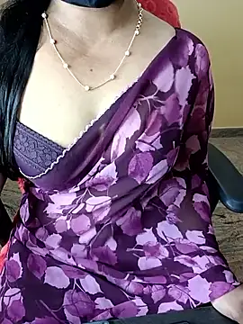 Snapshot of Adwithaa chatting on 02-17-26, 04:46 Adwithaa online show from 02-17-26, 04:46