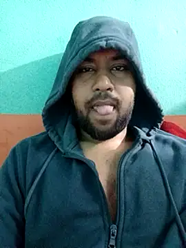 Snapshot of zakly69 chatting on 01-20-25, 05:59 zakly69 online show from 01-20-25, 05:59