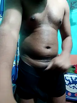 Snapshot of zakly69 chatting on 02-19-25, 04:33 zakly69 online show from 02-19-25, 04:33