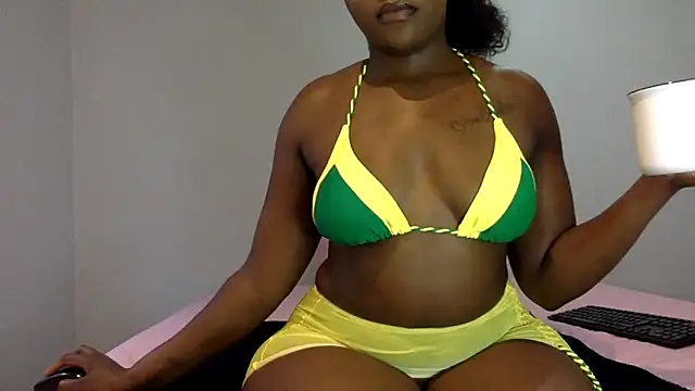 Snapshot of Bootylexy22 chatting on 12-21-24, 06:52 Bootylexy22 online show from 12-21-24, 06:52