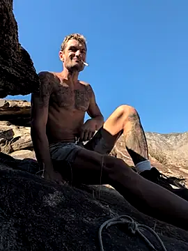 klownman1 online show from 10-24-25, 05:53