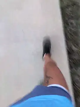 Snapshot of klownman1 chatting on 12-02-25, 12:49 klownman1 online show from 12-02-25, 12:49