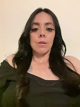 AndreaValencia online show from 03-10-25, 05:00