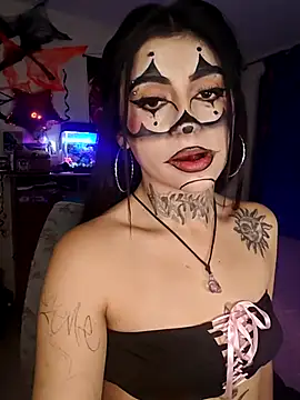 Snapshot of Bonnye_star chatting on 10-29-25, 04:37 Bonnye star online show from 10-29-25, 04:37