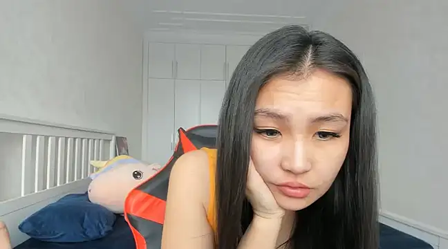 Missykitty01 online show from 03-18-25, 03:09