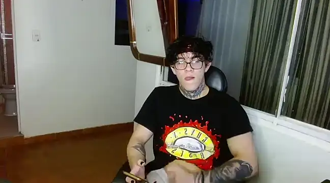 bigryuk0 online show from 02-20-25, 06:06