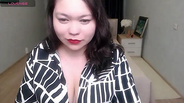 Snapshot of supersex_96 chatting on 02-05-25, 05:42 supersex 96 online show from 02-05-25, 05:42