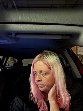 chubby british blonde uk online show from 02-09-26, 01:26