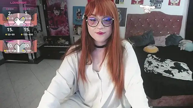 Snapshot of Avril2001 chatting on 12-30-24, 01:04 Avril2001 online show from 12-30-24, 01:04