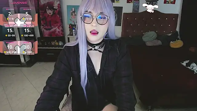 Snapshot of Avril2001 chatting on 02-19-25, 03:06 Avril2001 online show from 02-19-25, 03:06