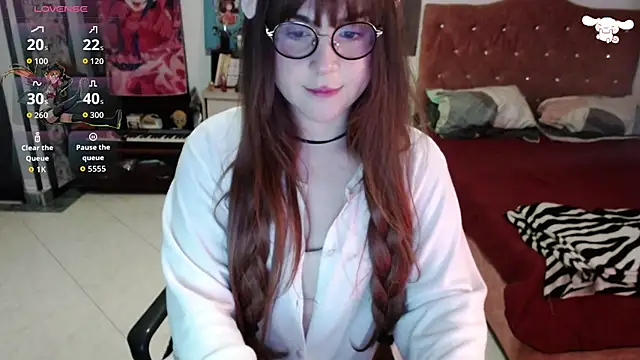 Snapshot of Avril2001 chatting on 02-21-26, 05:52 Avril2001 online show from 02-21-26, 05:52