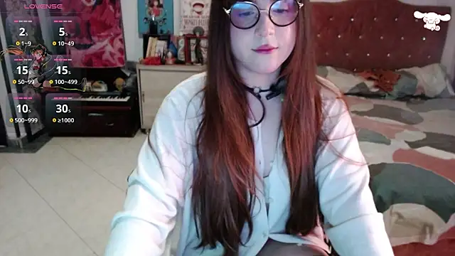 Snapshot of Avril2001 chatting on 03-04-26, 03:34 Avril2001 online show from 03-04-26, 03:34