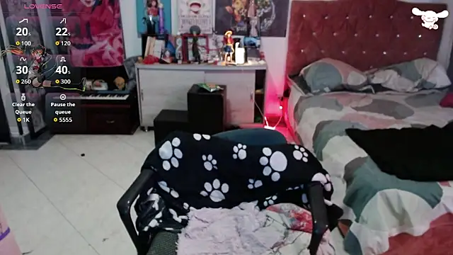 Snapshot of Avril2001 chatting on 03-13-26, 03:46 Avril2001 online show from 03-13-26, 03:46