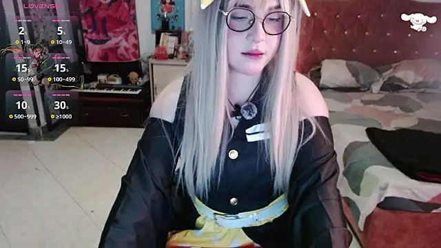 Snapshot of Avril2001 chatting on 03-28-26, 03:17 Avril2001 online show from 03-28-26, 03:17