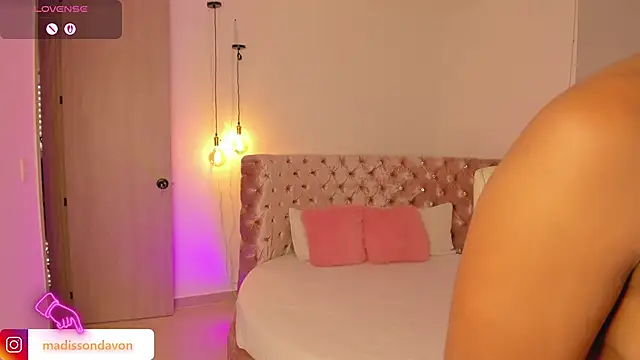 madisson davon online show from 03-21-26, 10:57