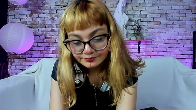 Sweet Namii online show from 01-21-25, 02:33